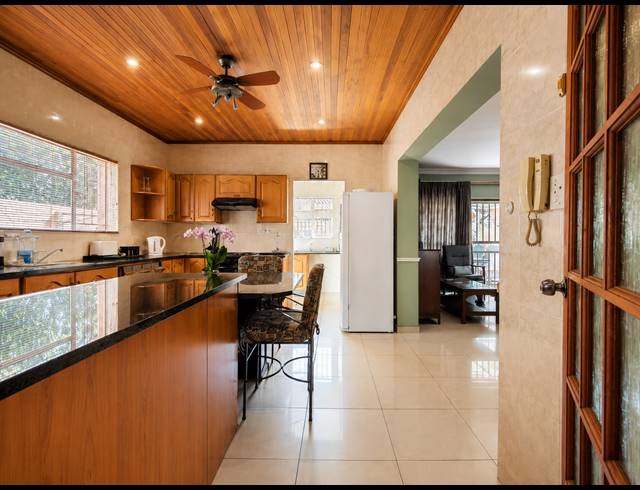 3 BEDROOM TOWNHOUSE FOR SALE IN THREE RIVERS